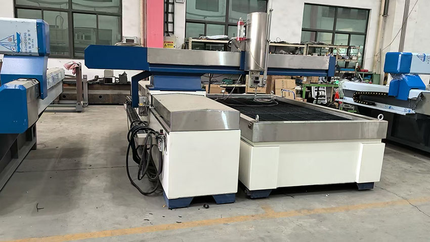 cnc waterjet cutter and water jet cutting glass stone metal materials
